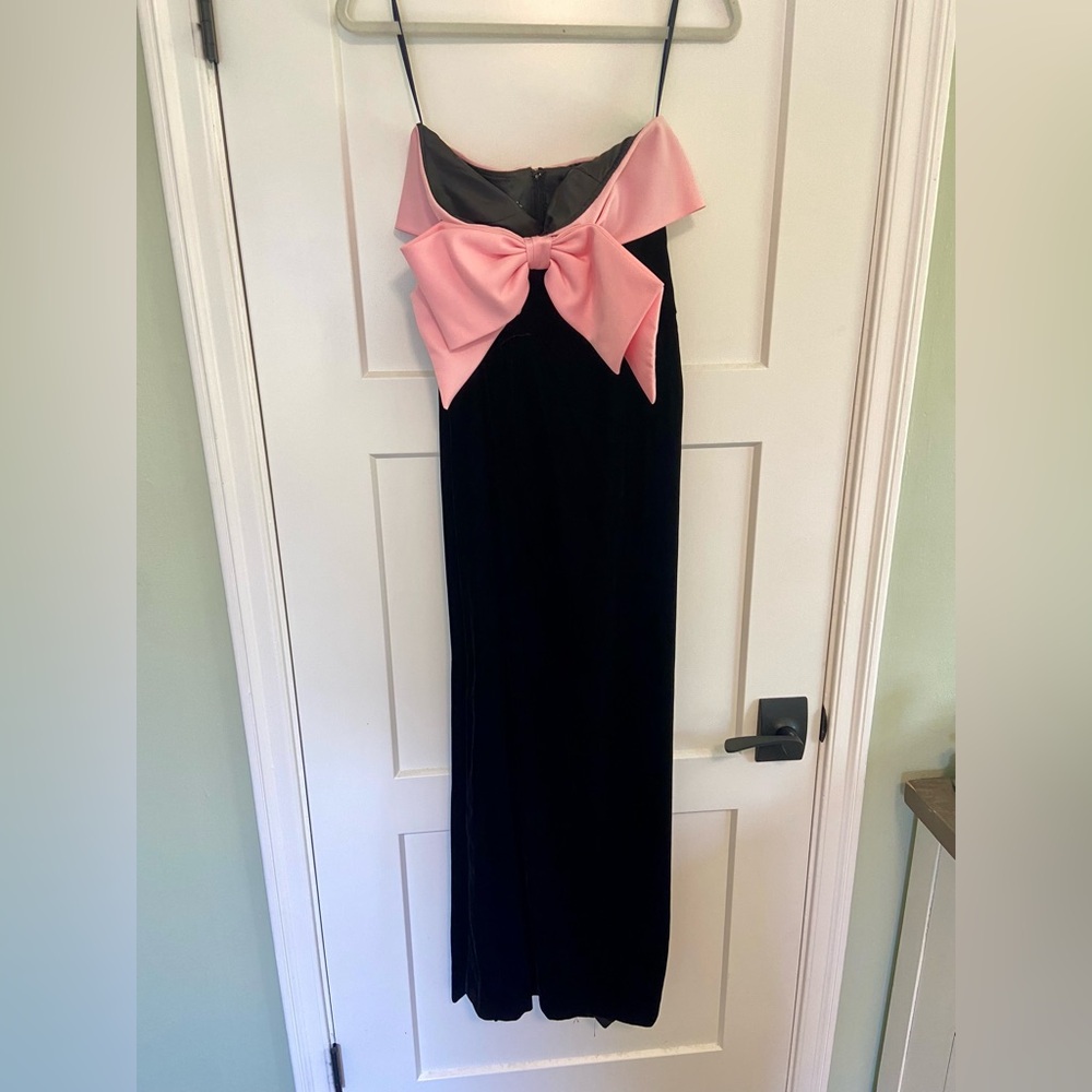 Vintage Victor Costa Strapless Black Velvet Evening Gown with Pink Bow